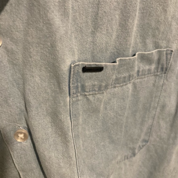 Light blue short-sleeve shirt - Picture 3 of 3